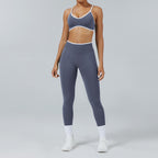 Seamless Back-Support Running Quick-Drying Yoga And Fitness Apparel Set by Pear Form