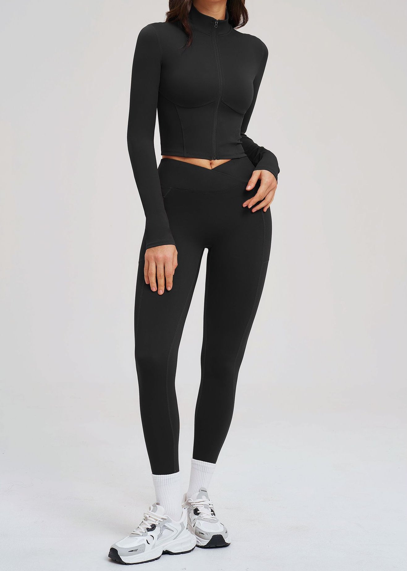 Nancy Yoga Zipper Set by Pear Form