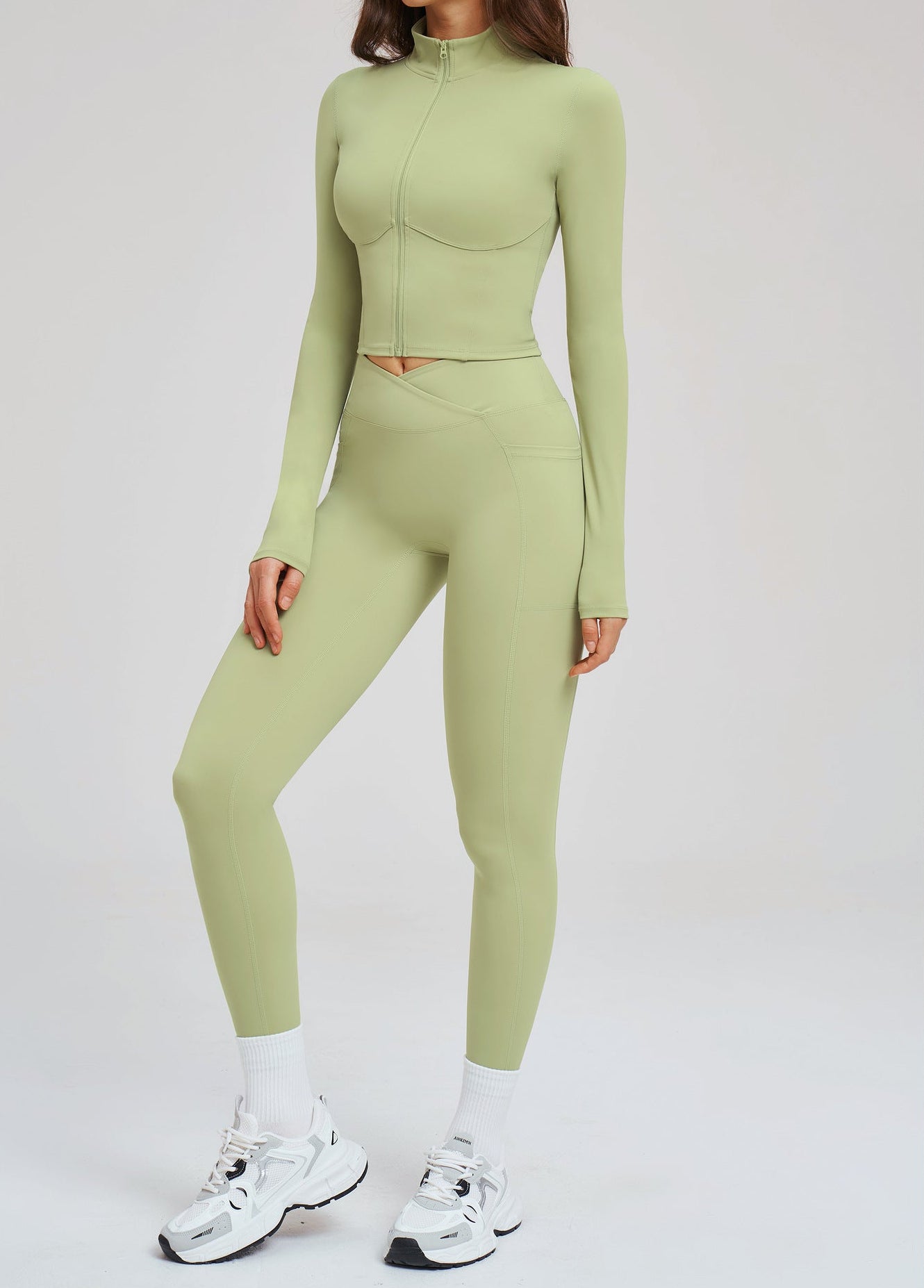 Nancy Yoga Zipper Set by Pear Form
