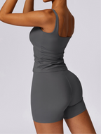 Seamless Active Top by Pear Girly