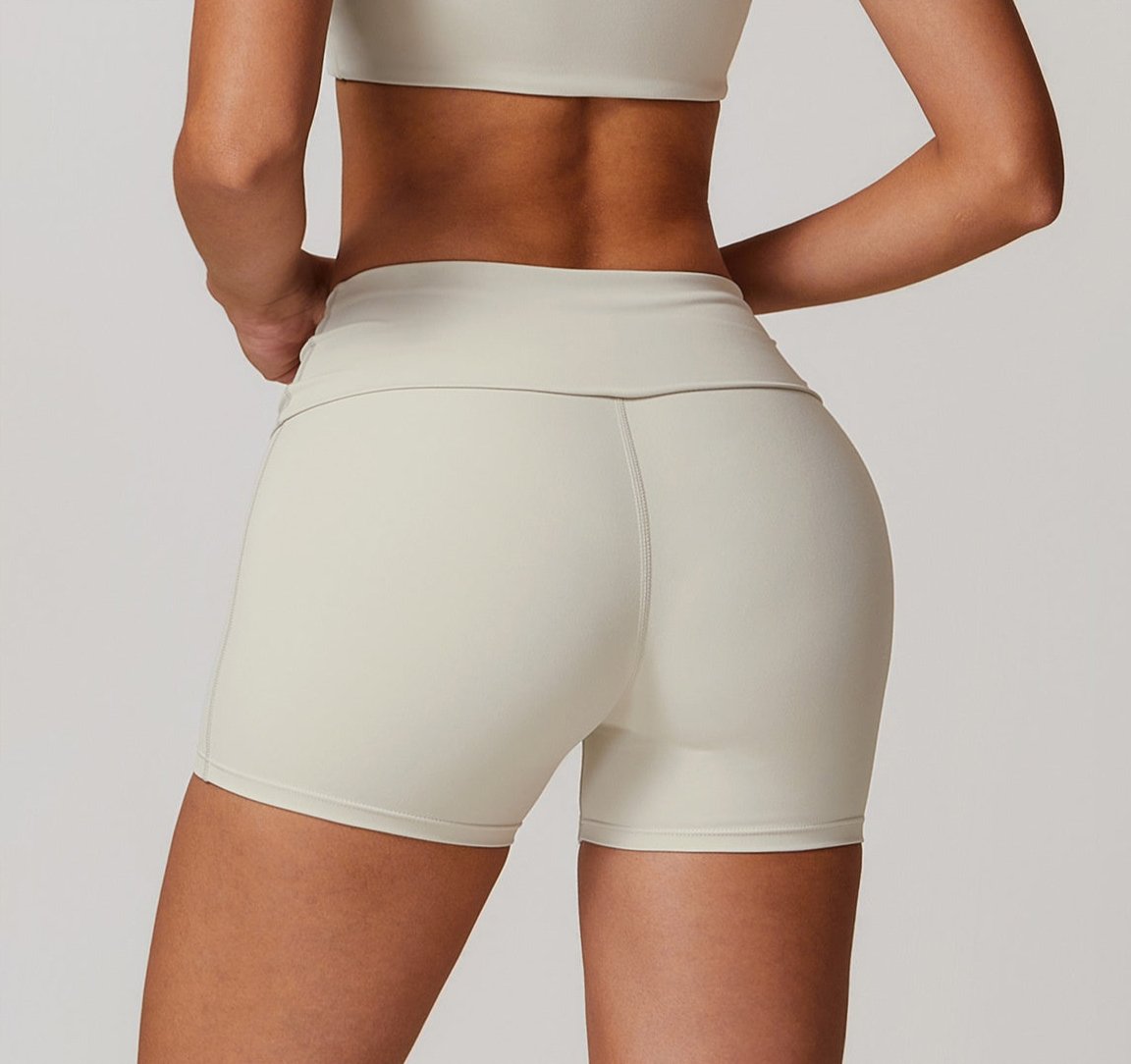 Slim Waist Short by Pear Girly