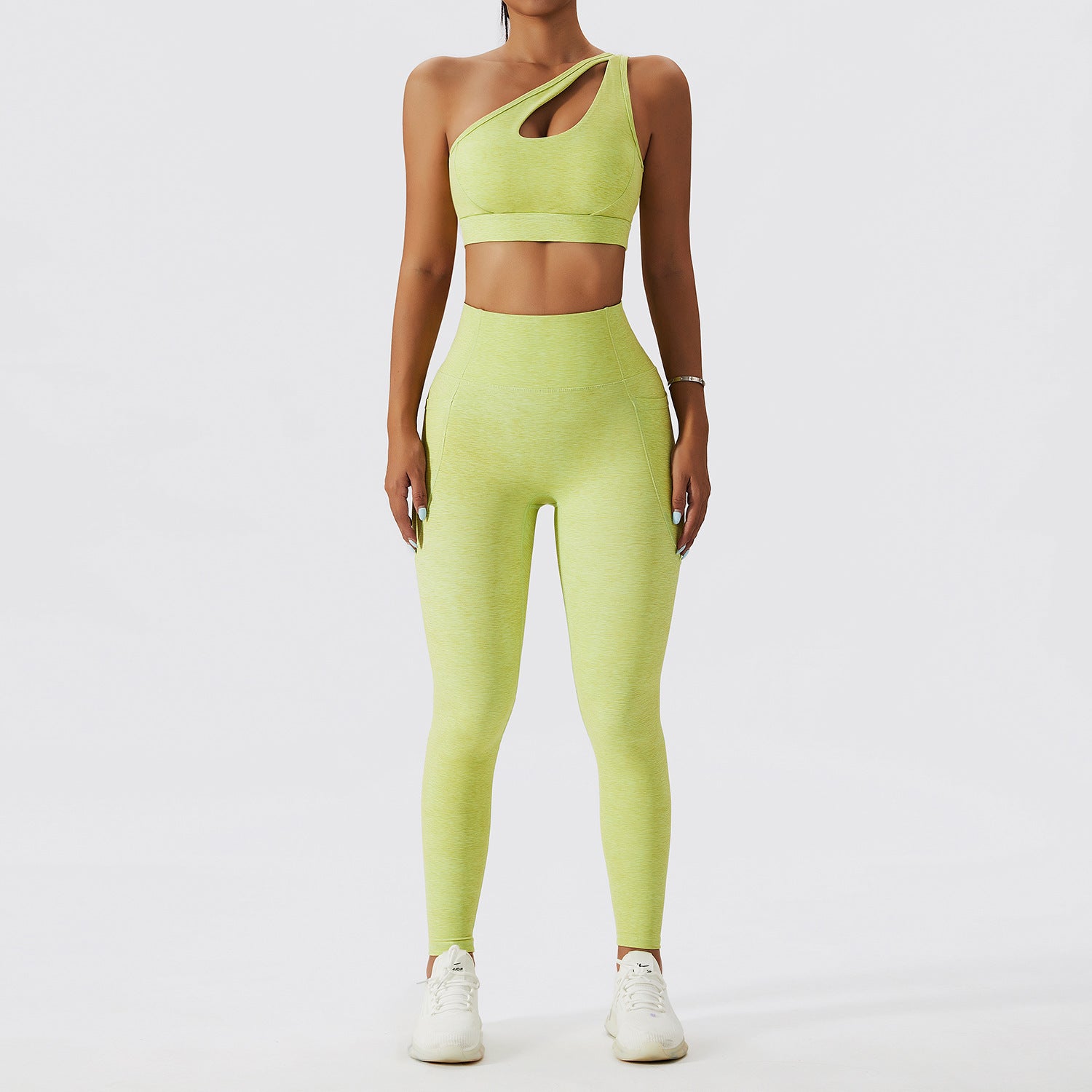 Sally Yoga Set by Pear Girly