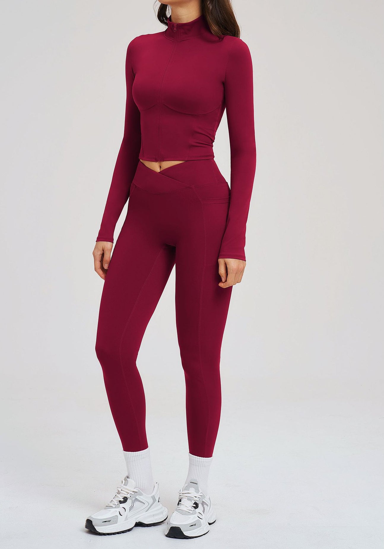 Nancy Yoga Zipper Set by Pear Form