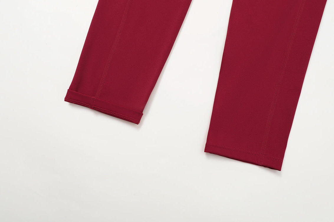 Nancy Yoga Zipper Set by Pear Form